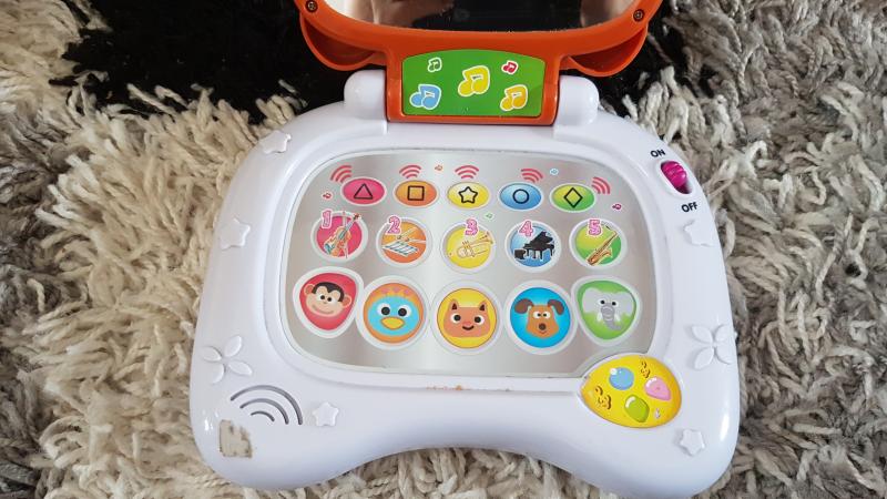 Chad valley top teddy bear laptop