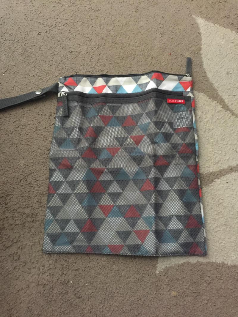 Skip Hop Grab Go Wet Dry Bag Reviews
