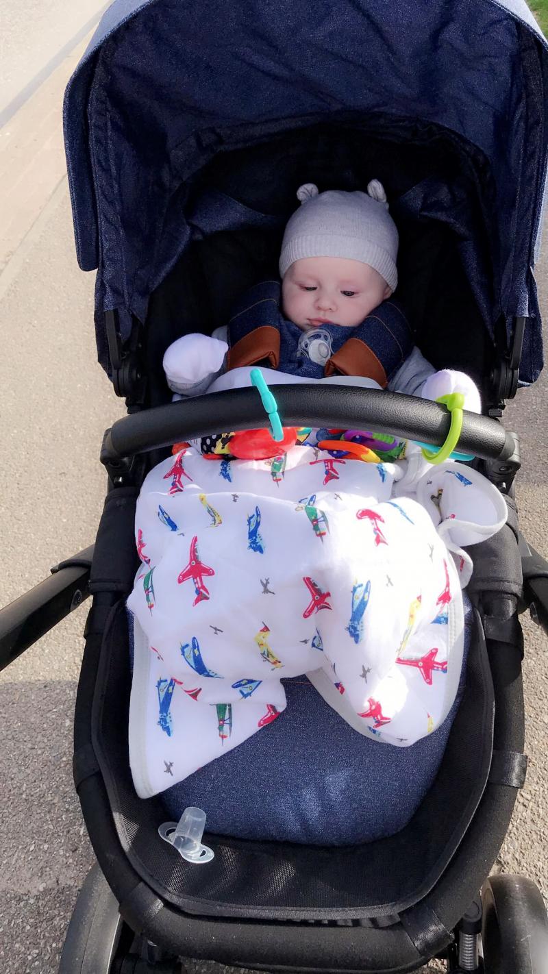 Cuggl shop 360 pushchair