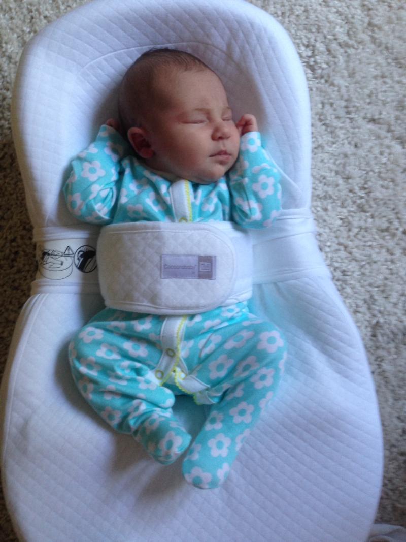 Red castle Cocoonababy Sleep Positioner Reviews