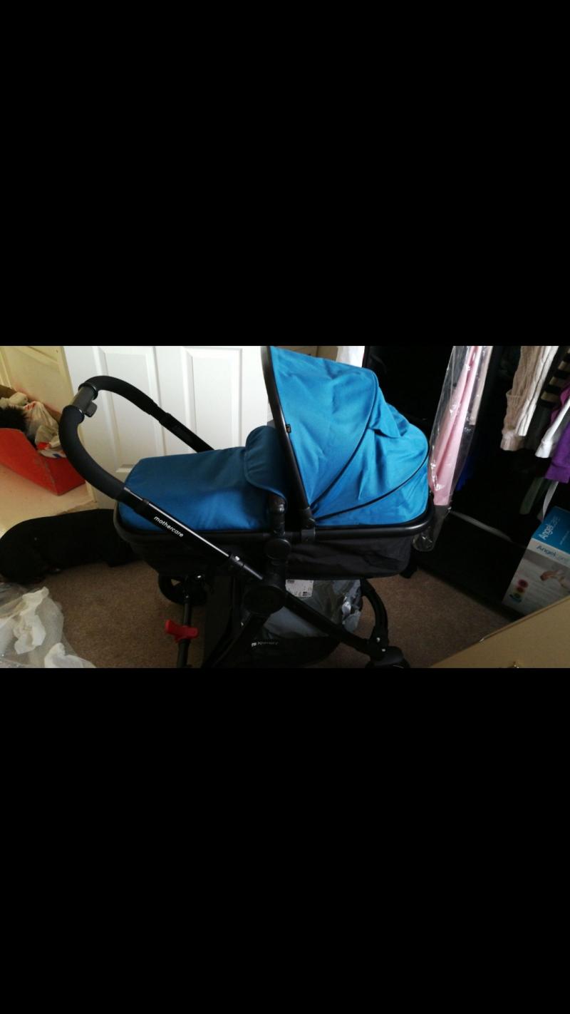 Mothercare 4Wheel Journey Travel System Reviews page 9