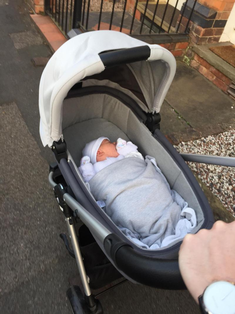 Mamas Papas Armadillo Flip XT2 Pushchair Reviews page 3