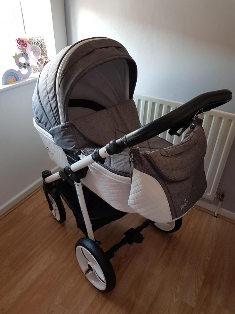 Venicci Prestige Edition 3 in 1 Travel System Reviews