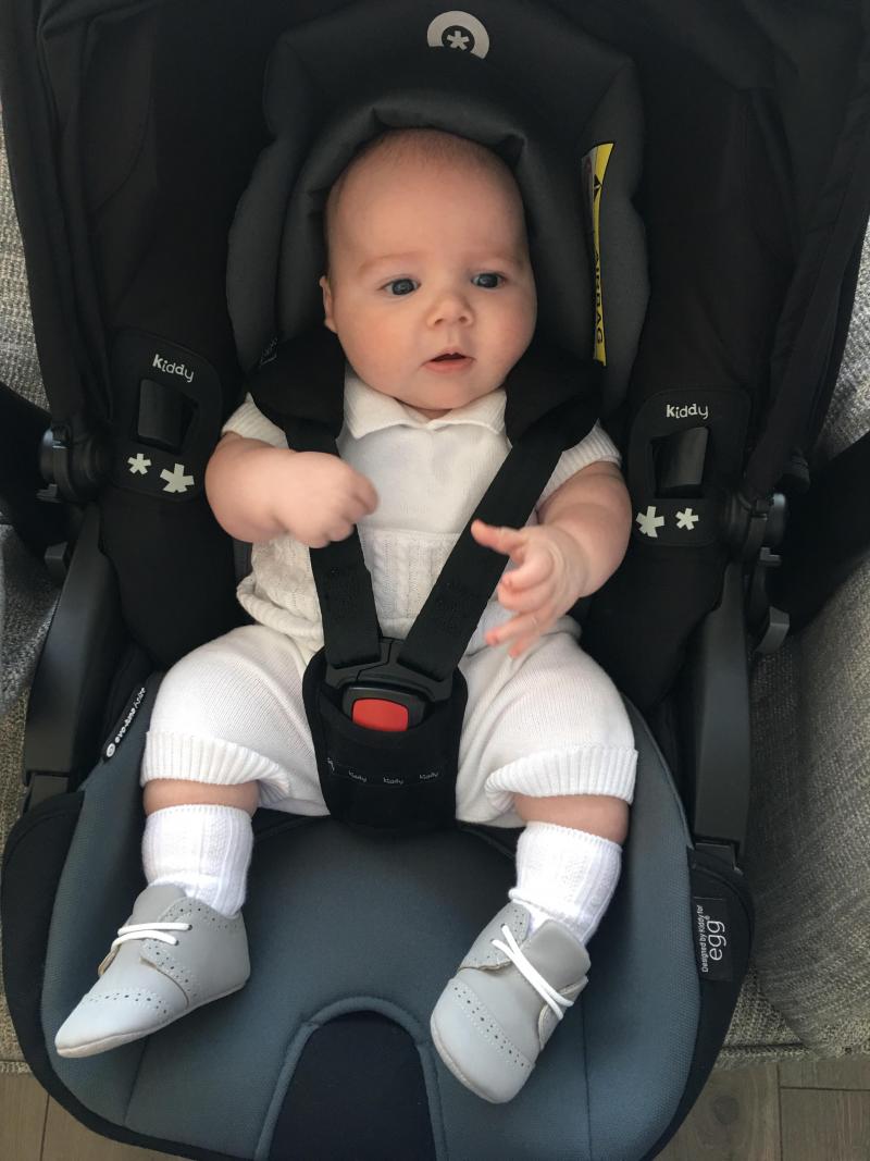 Kiddy car top seat newborn insert