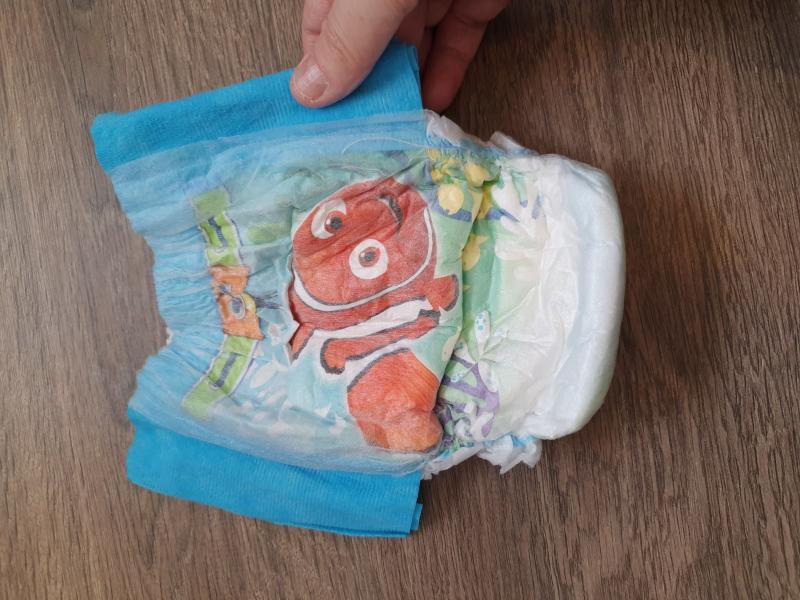 Huggies Little swimmers swim nappies size 3 4 Reviews