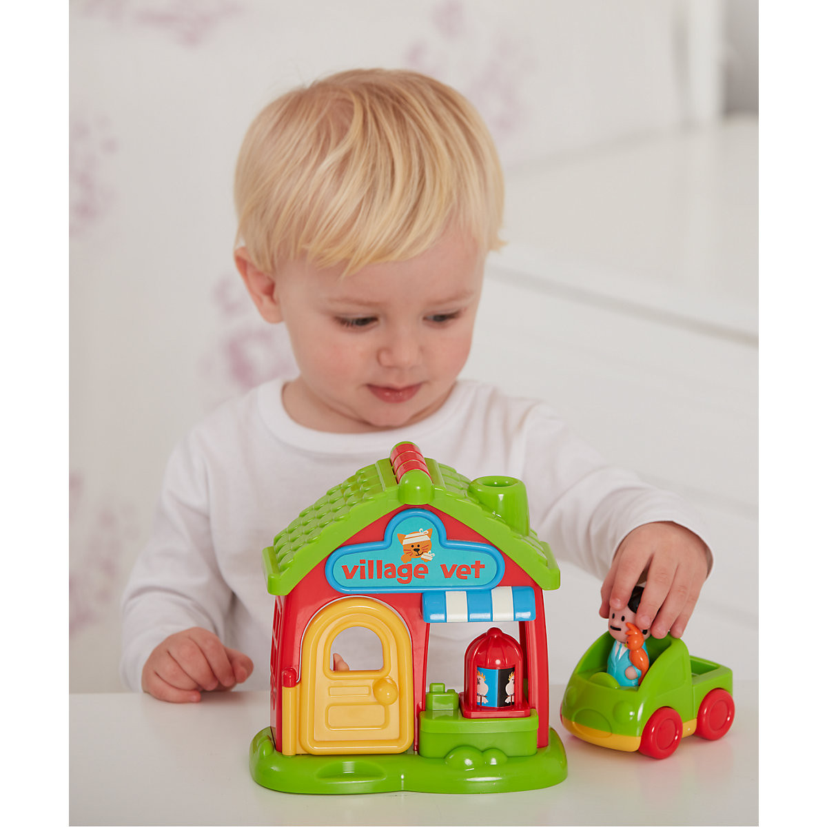 Happyland village playset cheap