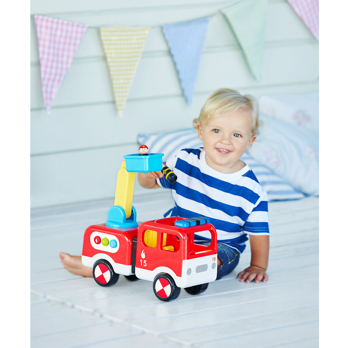 Lights and discount sounds fire engine